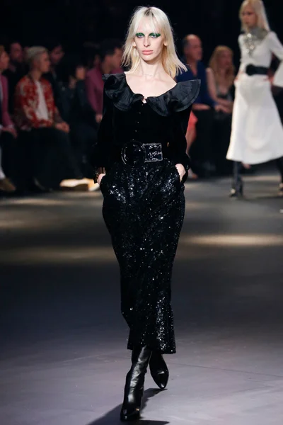 Look 91